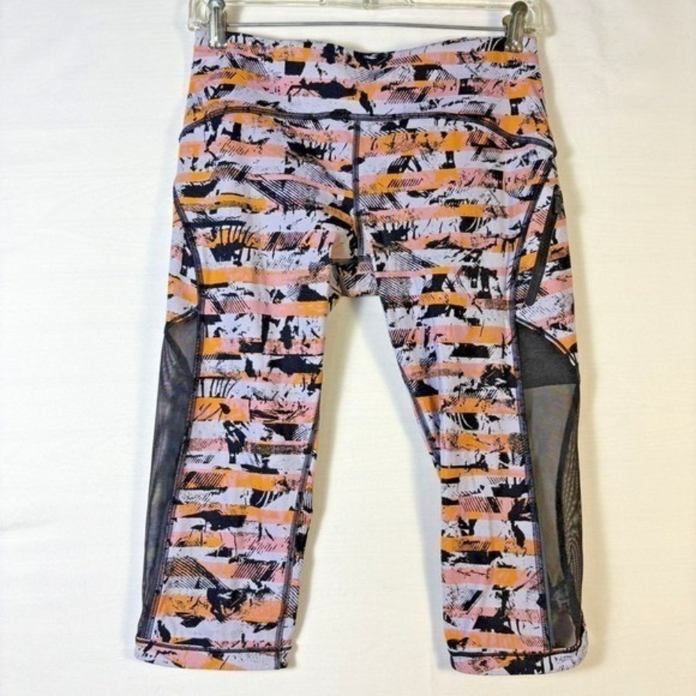 Lululemon Capri‎ Leggings  Multi color Mesh With Pockets Size 6